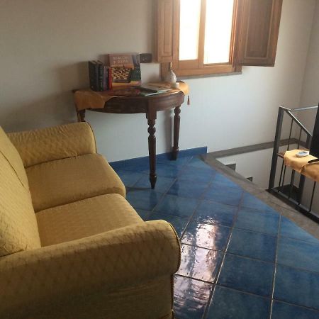 Royal Mandralisca Apartment Cefalu Luaran gambar
